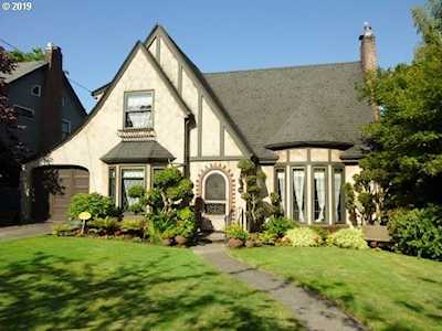 7033 SE 29th Ave Portland, OR 97202