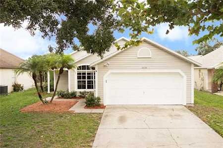 2626 Delcrest Drive Orlando, FL 32817