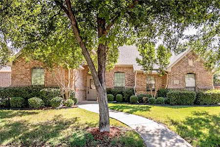 8340 Park Brook Drive North Richland Hills, TX 76182