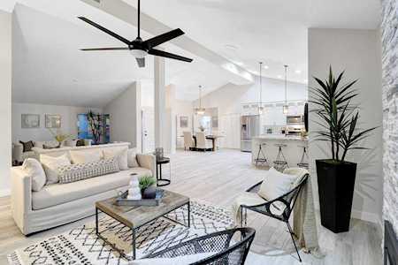 14852 N Moon Valley Drive Phoenix, AZ 85022