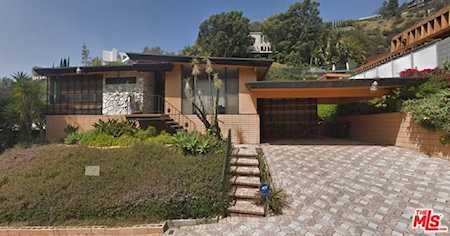 1541 Rising Glen Road Los Angeles, CA 90069