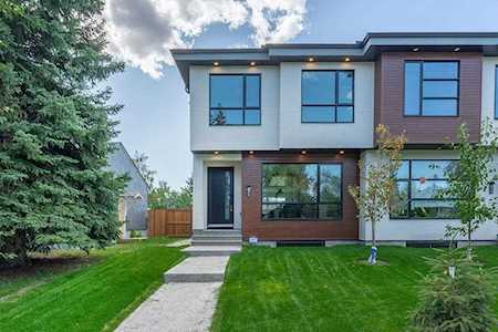 2213 25 Avenue NW Calgary, AB T2M 2C2