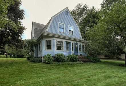 43 Brook Street Medfield, MA 02052