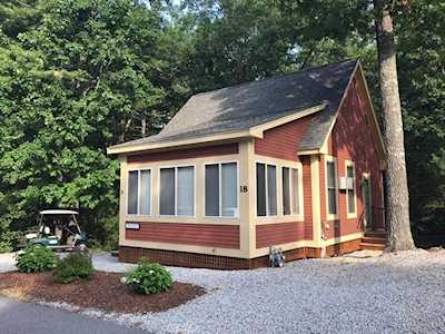 18 Whispering Pines Rd #18 Westford, MA 01886