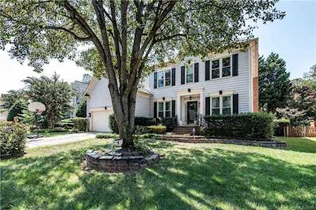 9431 Arborview Ct Charlotte, NC 28269