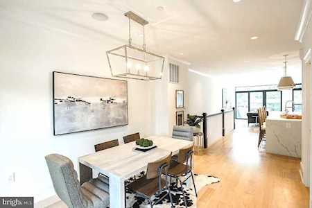 715 K St NE #1 Washington, DC 20002