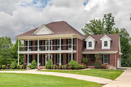 5307 High Crest Dr Crestwood, KY 40014