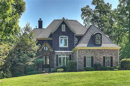 827 Cooks Cove Ridge Lake Wylie, SC 29710