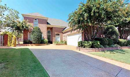3049 Oakleigh Manor Cv Germantown, TN 38138