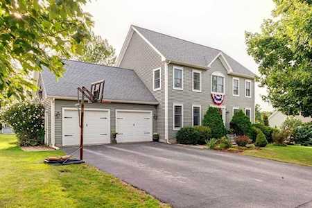 2 Bridle Path Auburn, MA 01501