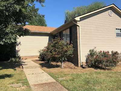 233 Rolling Ridge Way Simpsonville, KY 40067