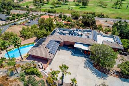 2840 Willow Glen Dr El Cajon, CA 92019