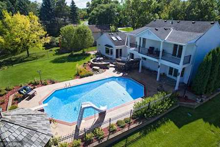 1809 Chatham Avenue Arden Hills, MN 55112
