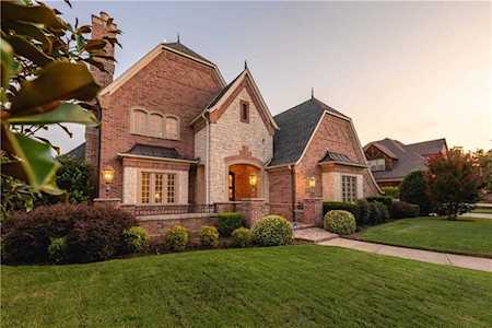1805 Arrington Green Colleyville, TX 76034