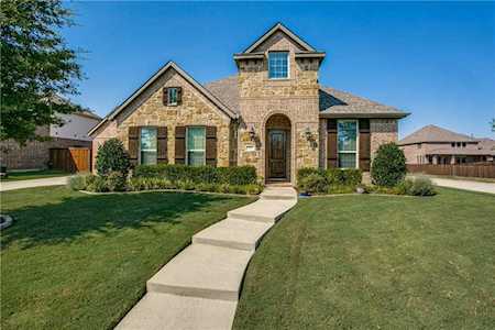 302 Whitewing Lane Murphy, TX 75094