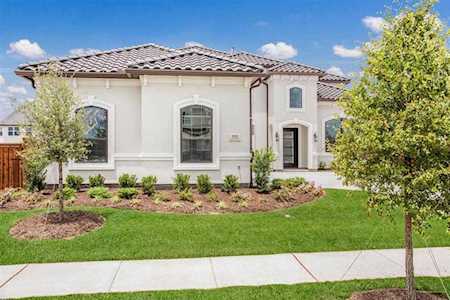 552 Spurlock Frisco, TX 75034