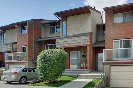 1305 Glenmore Trail SW #505 Calgary, AB T2V 4Y8