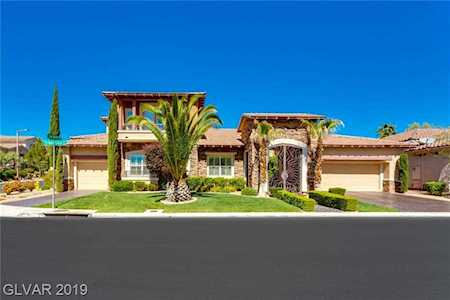 221 Tiburtina Ave Las Vegas, NV 89138