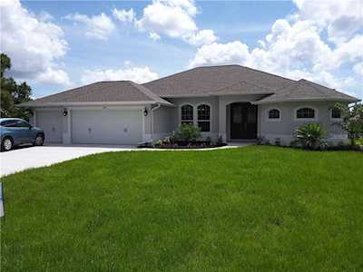 74 Medalist Road Rotonda West, FL 33947