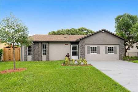 2084 Las Palmas Circle Orlando, FL 32822