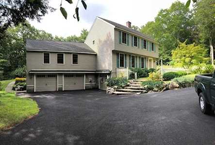 6 Garrett Lane Spencer, MA 01562