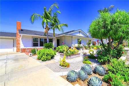 5311 Fox Hills Avenue Buena Park, CA 90621