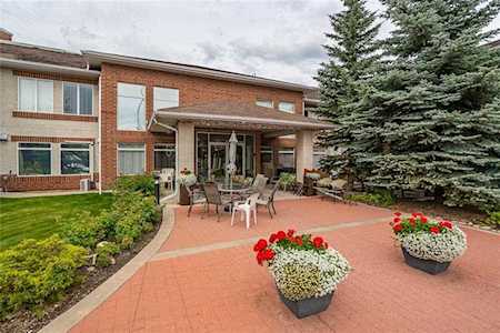 550 Prominence Rise SW #110 Calgary, AB T3H 5J1