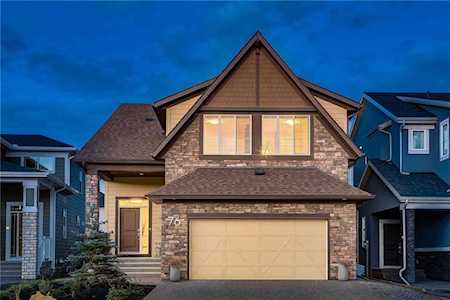 76 Legacy Mount SE Calgary, AB T2X 2C9