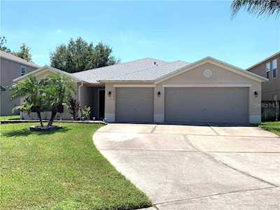 15206 Moultrie Pointe Road Orlando, FL 32828