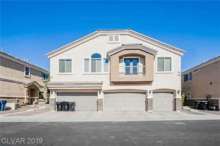 6745 Lookout Lodge Ln #1 North Las Vegas, NV 89084
