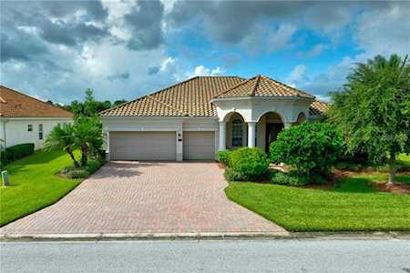8202 Heritage Grand Place Bradenton, FL 34212