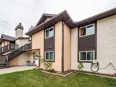 109 Cedar Springs Garden(s) SW Calgary, AB T2W 3J1