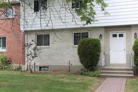 138 Bishop Dr #138 Framingham, MA 01702
