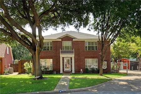 4164 Harvest Court Grapevine, TX 76051