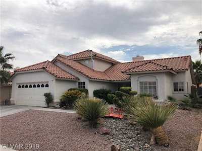 5617 Red Bluff Dr Las Vegas, NV 89130