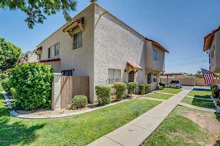 1211 E Lawrence Lane Phoenix, AZ 85020