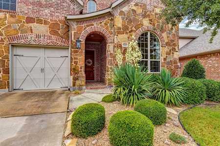 1205 Jasmine Street Lantana, TX 76226