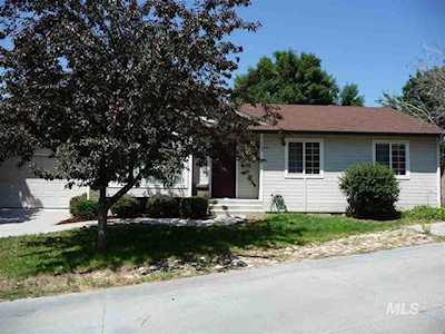 3566 E MULESKINNER Boise, ID 83716