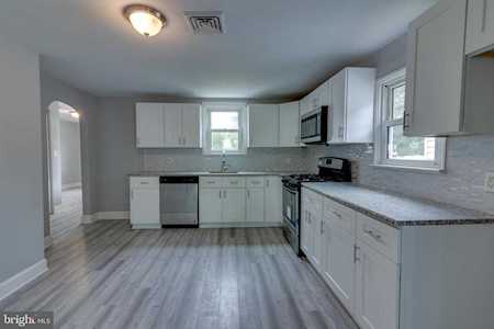 63 Princeton Ave Gloucester City, NJ 08030