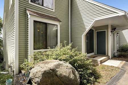 45 Lakeside Ave #18 Marlborough, MA 01752