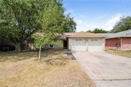 11202 Blossom Bell Dr Austin, TX 78758