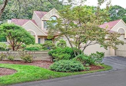 7 Wainwright Rd #95 Winchester, MA 01890