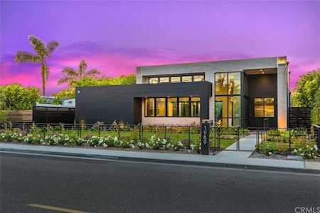 1989 Orange Avenue Costa Mesa, CA 92627