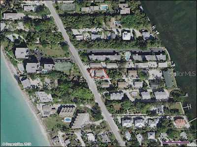5049 N Beach Road Englewood, FL 34223