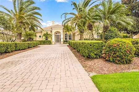7007 Belmont Court Lakewood Ranch, FL 34202