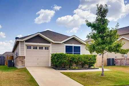 1617 Village Park Trail Burleson, TX 76028