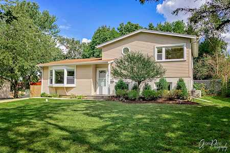 36247 N Edgewood Dr Gurnee, IL 60031