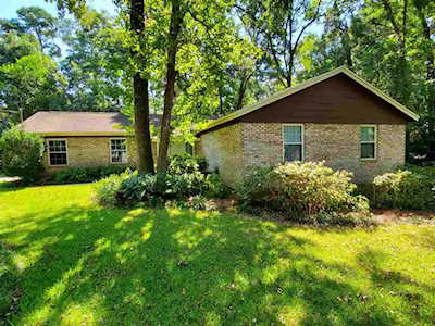1827 Aaron Road Tallahassee, FL 32303