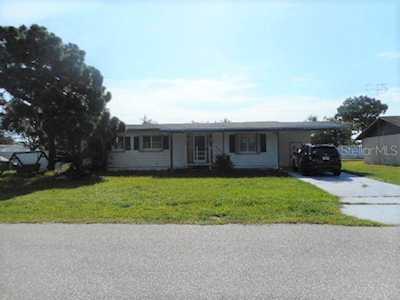1695 Faust Drive Englewood, FL 34224