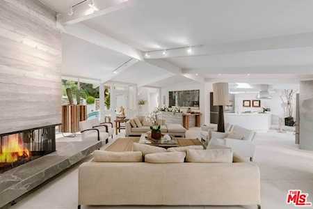 3027 Franklin Canyon Drive Beverly Hills, CA 90210